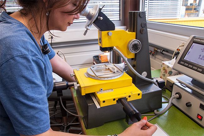 J. Baertschi SA - Atelier de décolletage monobroche